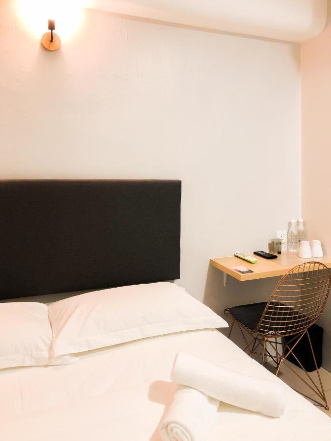 Hotel Hako Xpress Tmn Skudai Baru Esterno foto