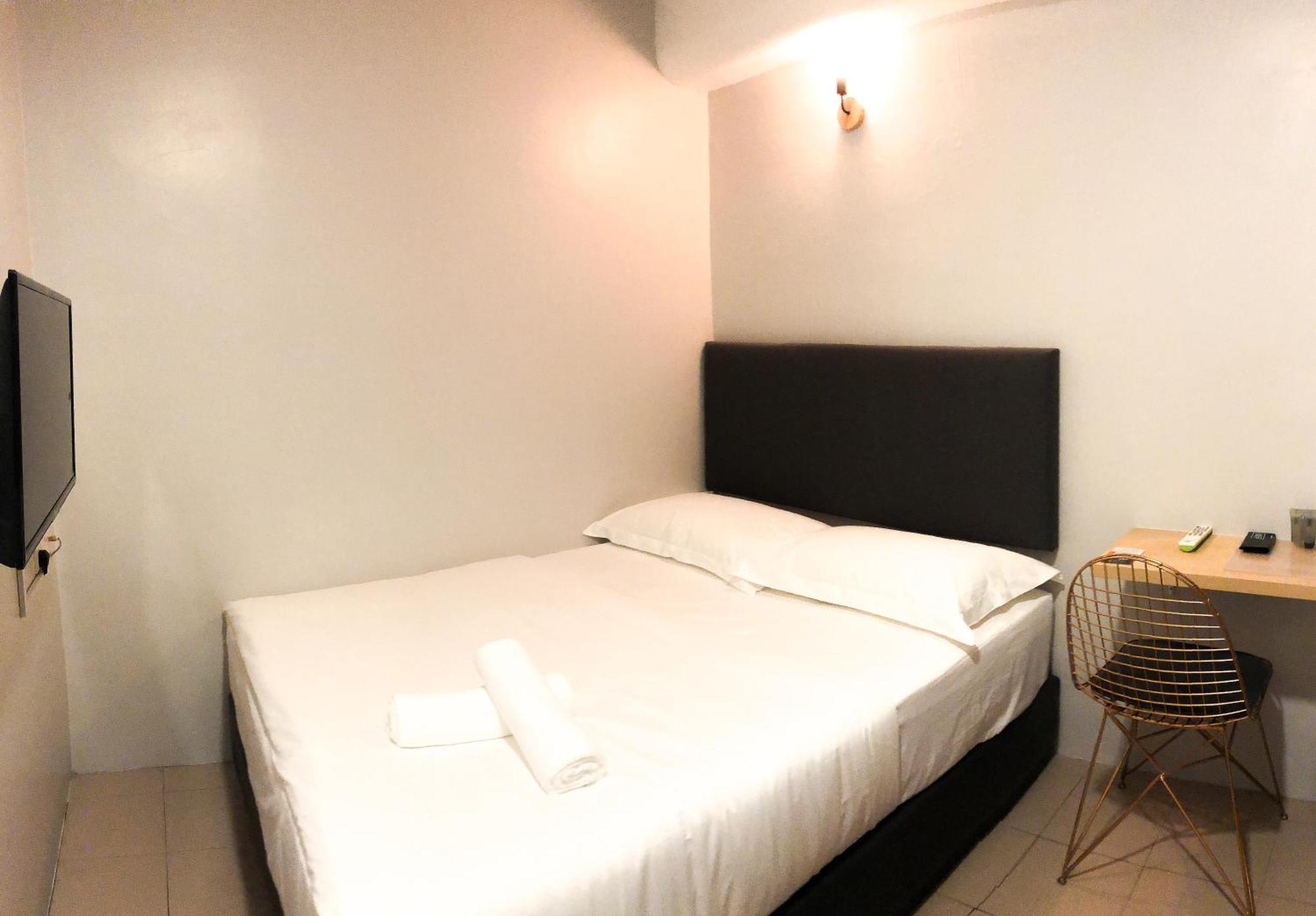 Hotel Hako Xpress Tmn Skudai Baru Esterno foto